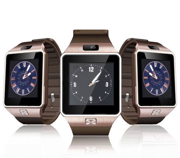 Smart Mobile Watch DZ09